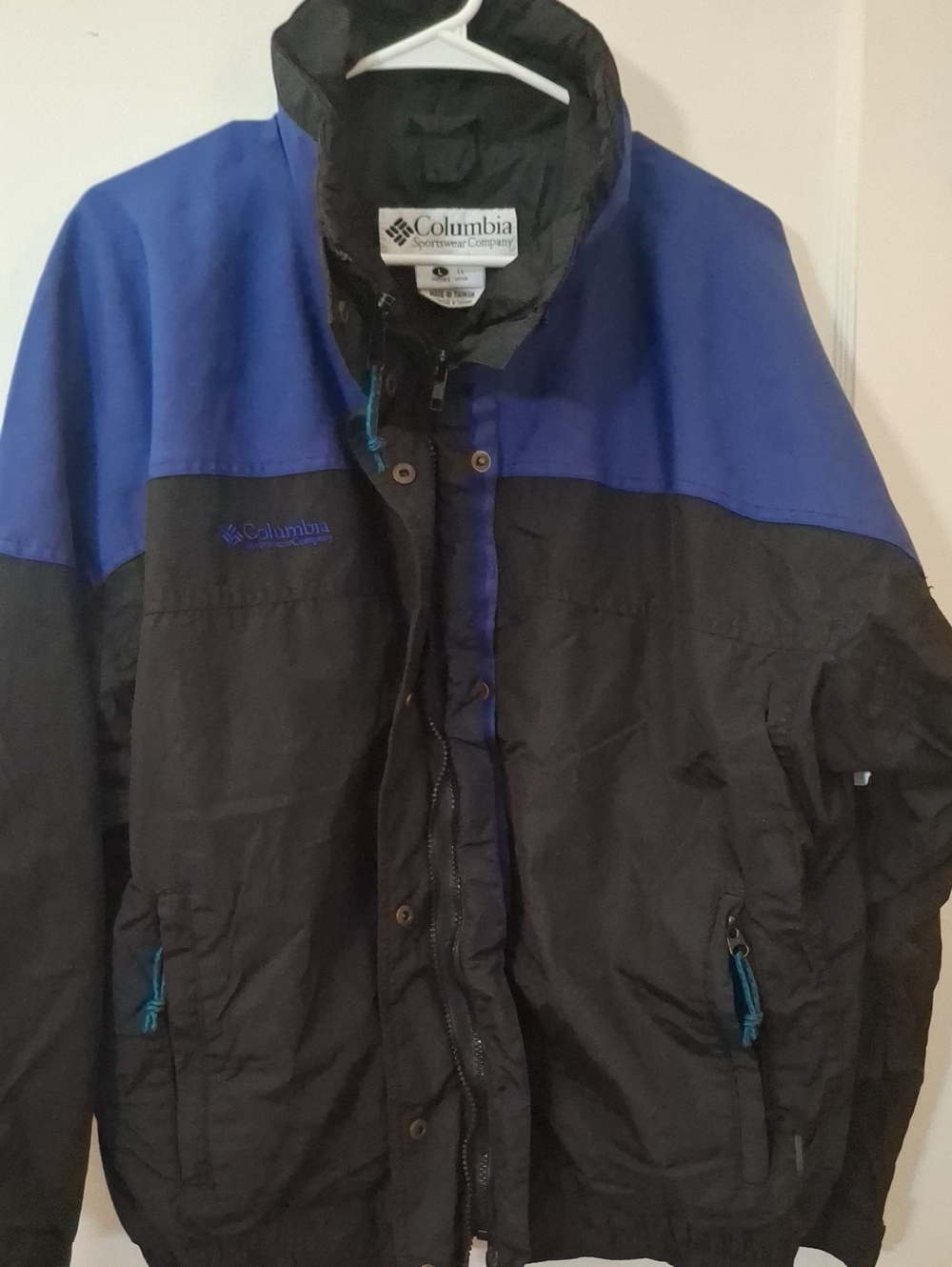 Columbia Women's Black and Royal Blue Rain Jacket